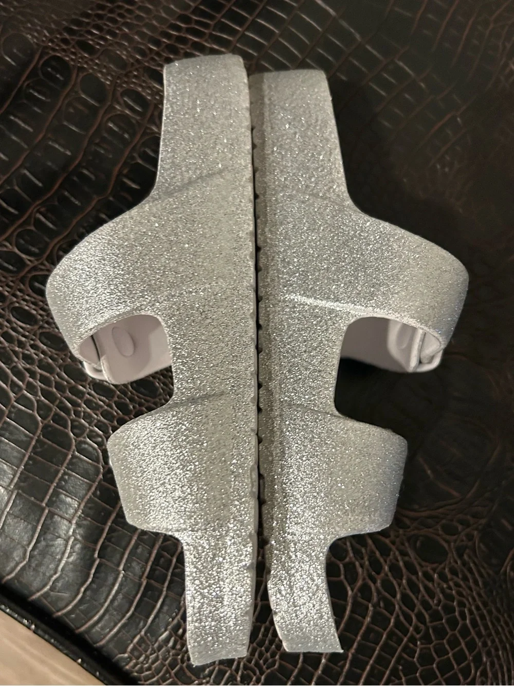 Cat & Jack Silver Glitter Double-Buckle Kids Sandals size 2